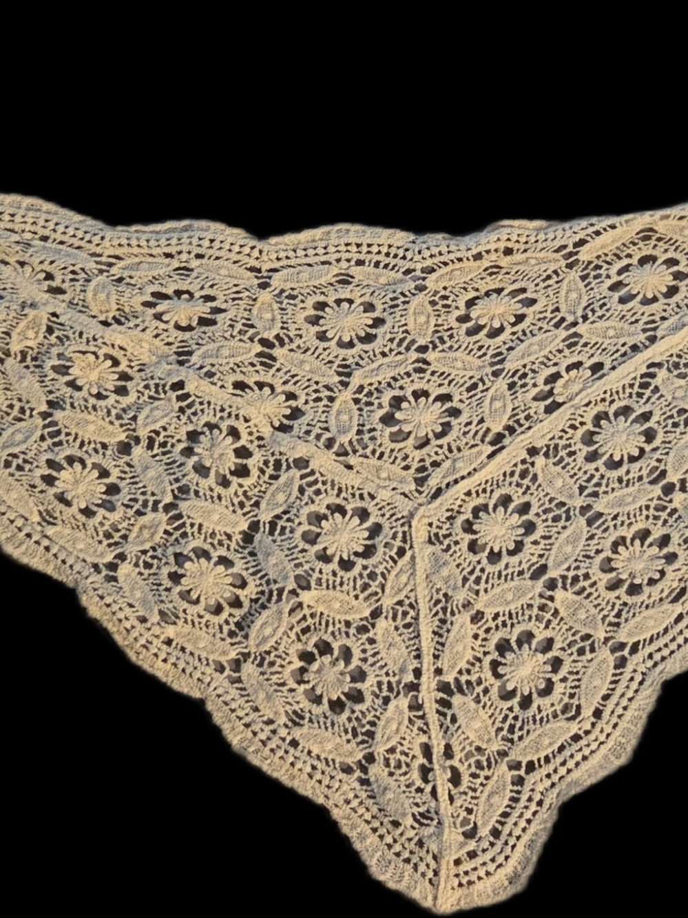 Women’s Cream Crochet Waist Wrap